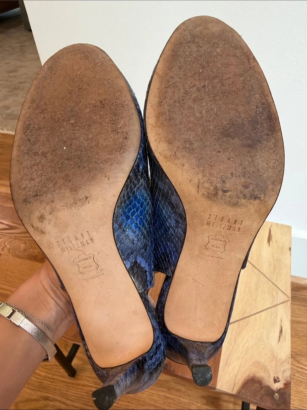 Stuart Weitzman Stunning Blue Snakeskin Slingback Peep-Toe Heels, 8